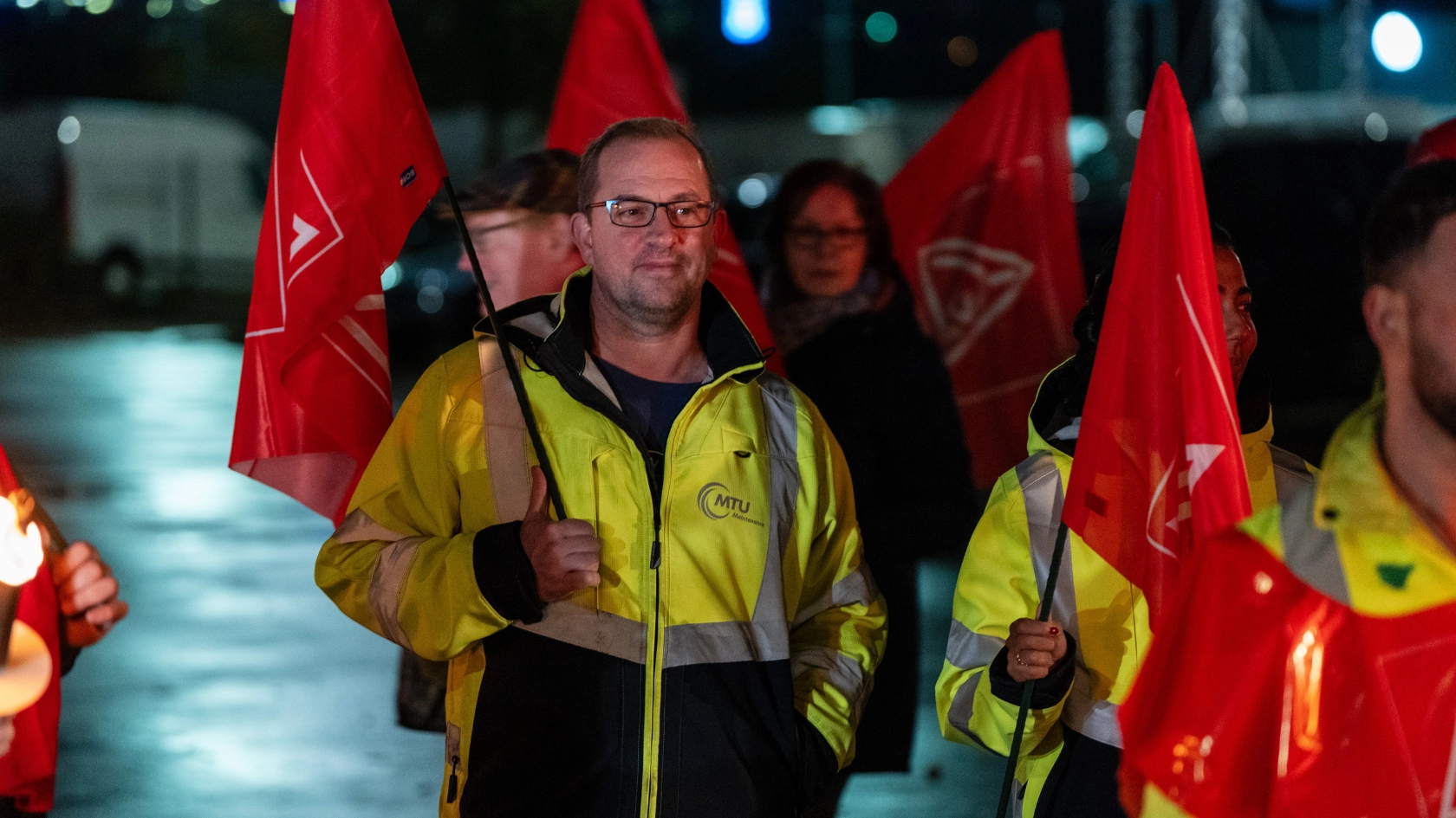 Warnstreik bei Clarios in Hannover