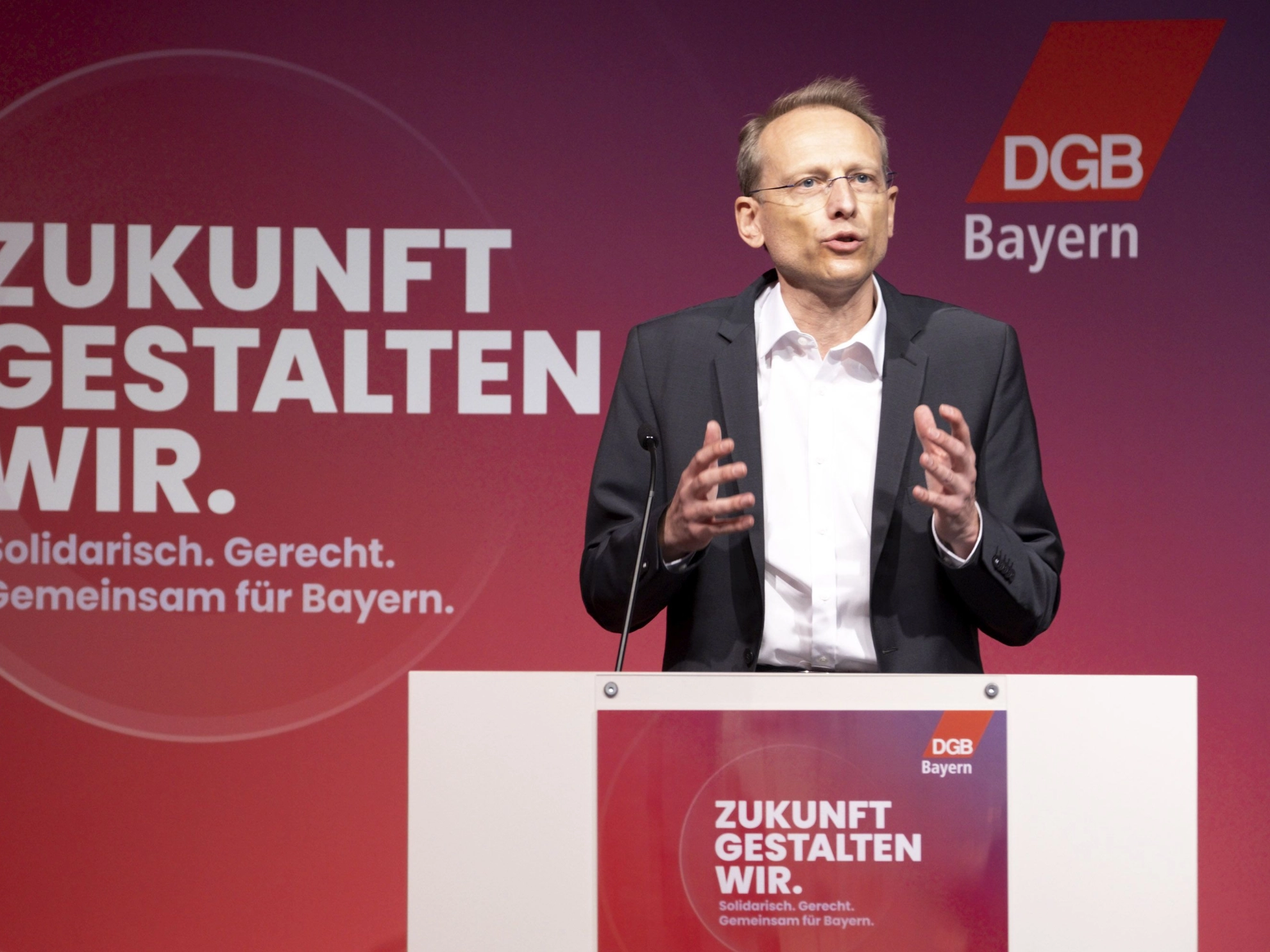 Neu gewählter DGB Bayern-Vorsitzender Bernhard Stiedl