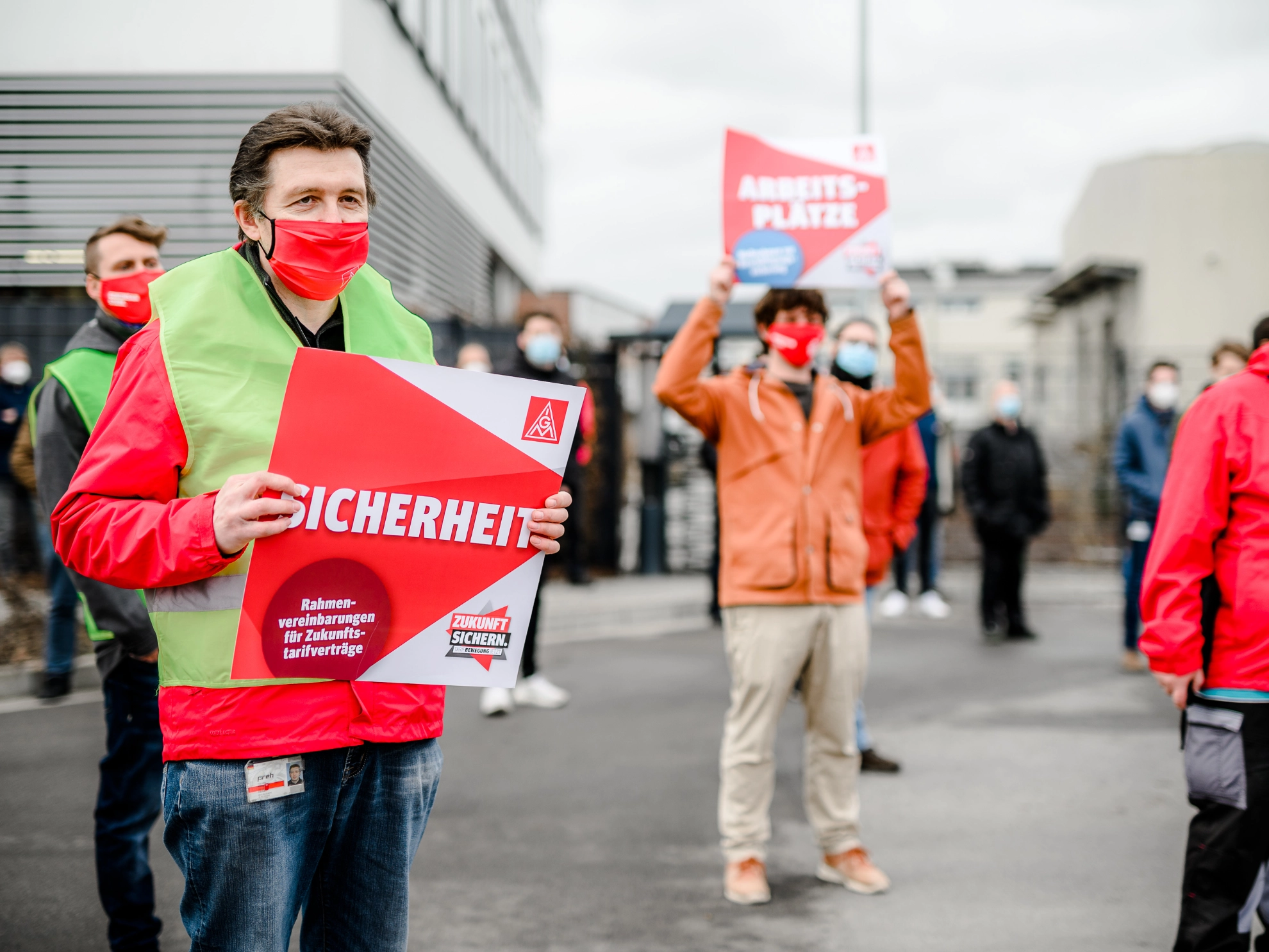 Warnstreik in der Tarifrunde 2021 in Metall & Elektro in Bayern.