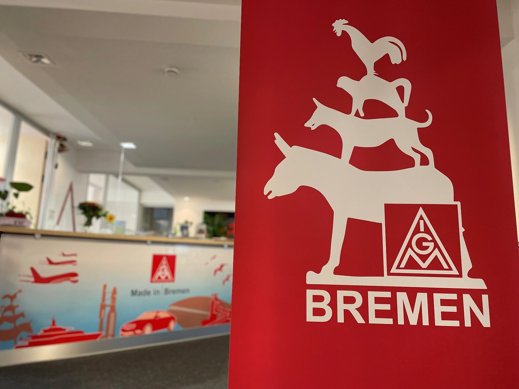 Stadtmusikanten und Eingangsbereich GS Bremen