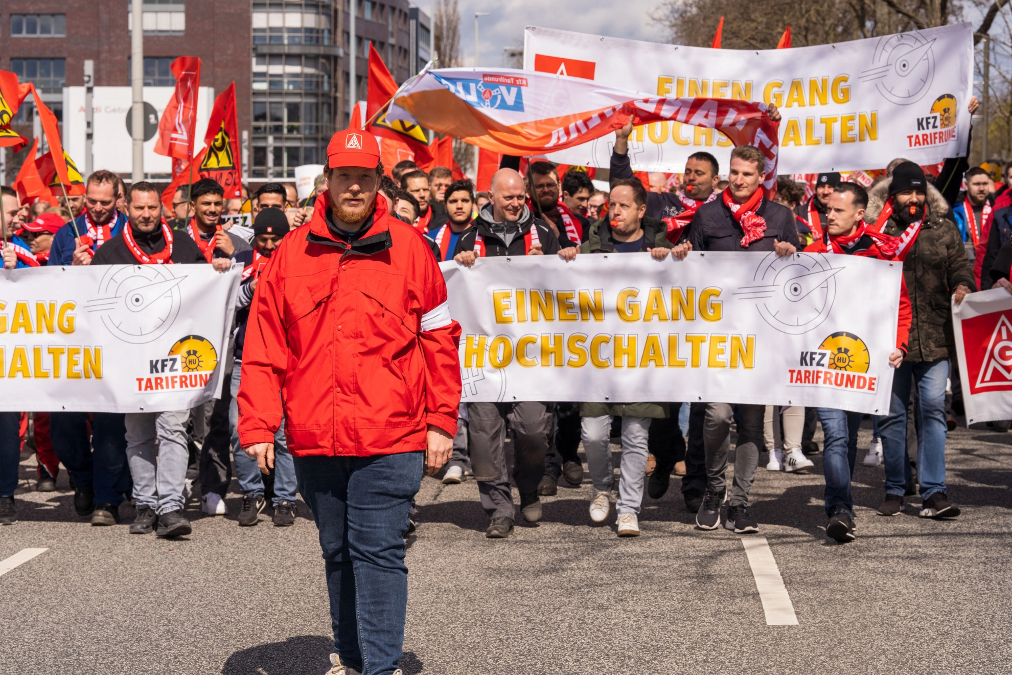 Warnstreik KFZ-Tarifrunde