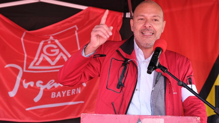 Demo und Kundgebung 3. M+E-Tarifverhandlung in Augsburg