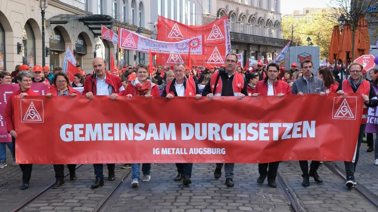 Demo und Kundgebung 3. M+E-Tarifverhandlung in Augsburg