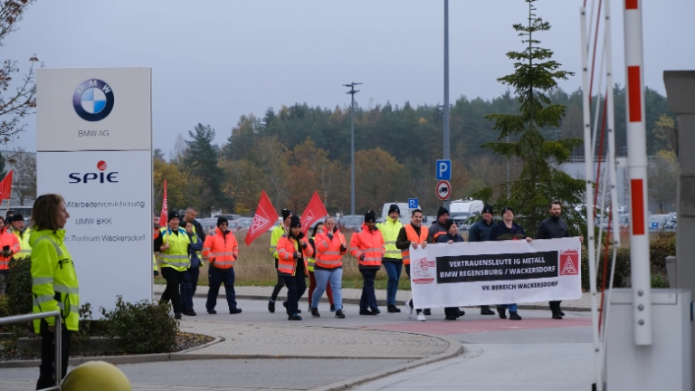 BMW Wackersdorf und Schnellecke