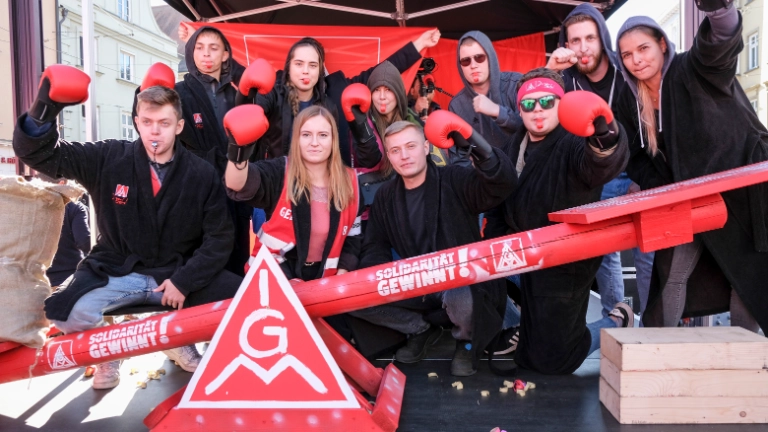 Demo und Kundgebung 3. M+E-Tarifverhandlung in Augsburg