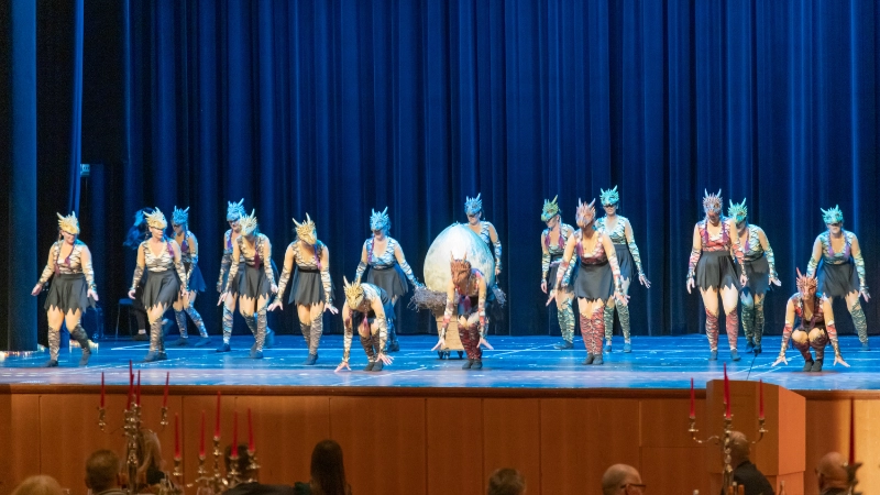 Showtanzgruppe_Lipstick